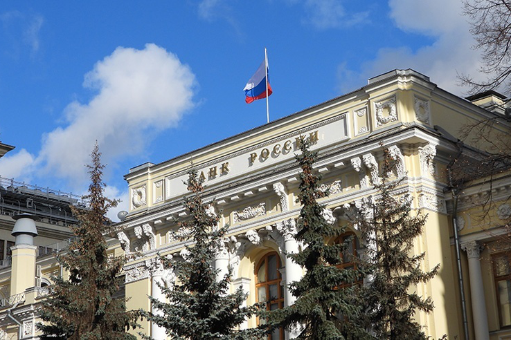 Банк России готов помочь банкам начать работу в Крыму