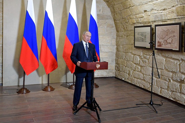 Владимир Путин посетил Севастополь в годовщину воссоединения полуострова с Россией