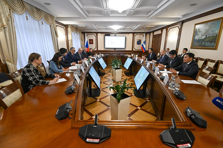 Ленобласть укрепляет сотрудничество с Казахстаном