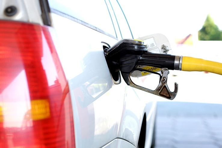 Цены на дизтопливо и бензин буду снижены в Крыму с субботы