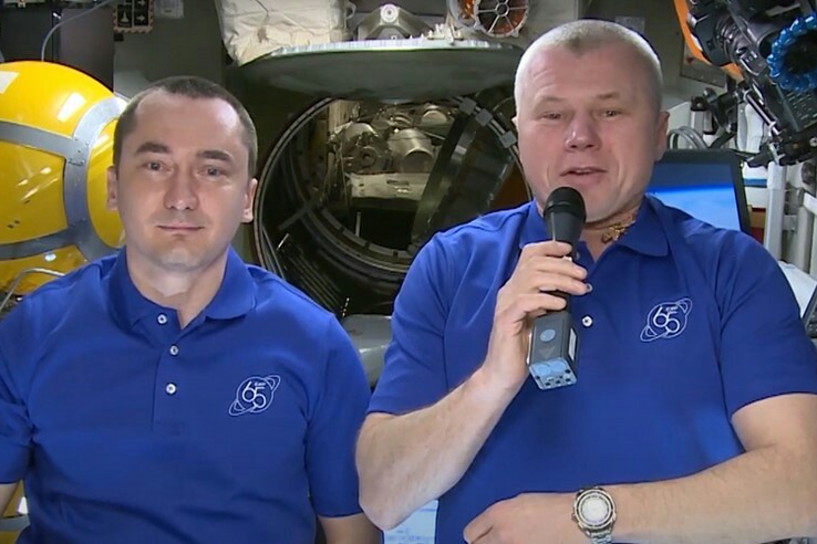 Космонавты с МКС поздравили симферопольцев с Днём города