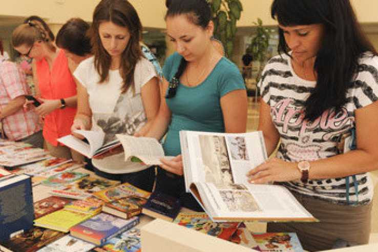 47-регион собирает классику для Симферопольской библиотеки